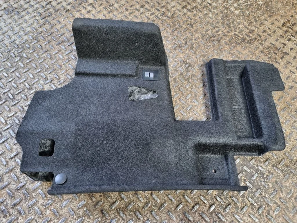 Dashboard lower bottom trim panel 68336396AC
