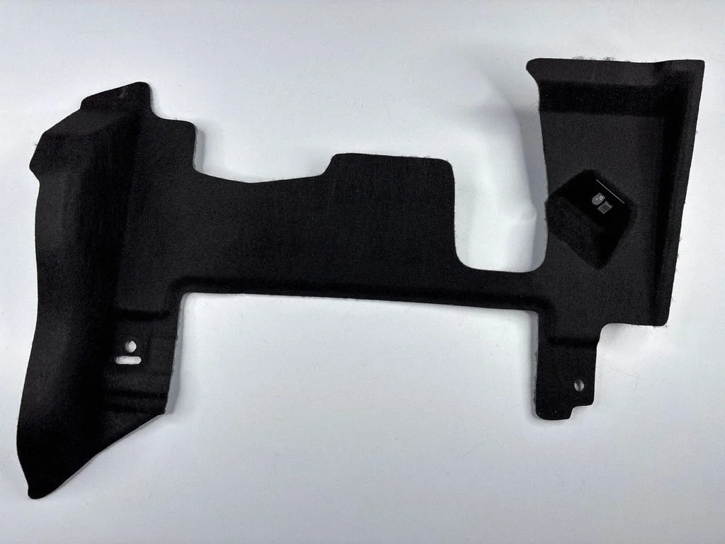 Dashboard lower bottom trim panel – Jeep Grand Cherokee WL (2021-)