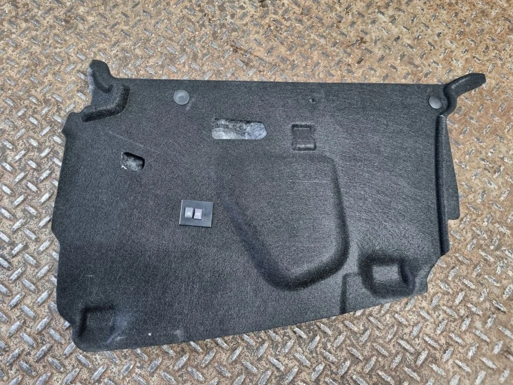 Dashboard lower bottom trim panel 68336397AC