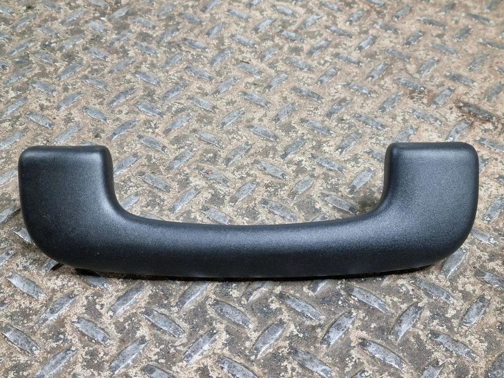 Front interior roof grab handle – Jeep Grand Cherokee (2010-2021)