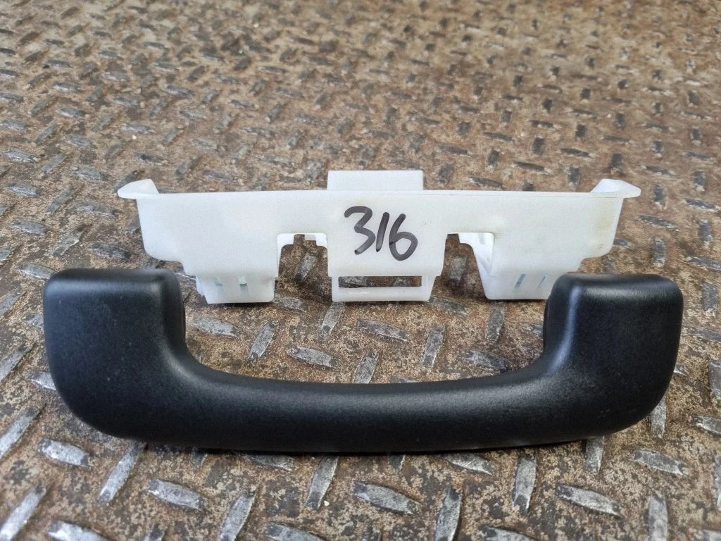 Front interior roof grab handle