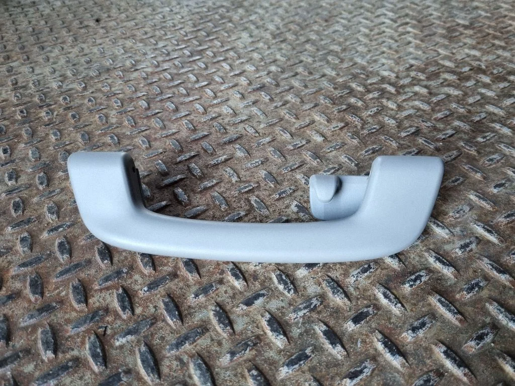 Rear interior roof grab handle – BMW 1 Series F40 (2019-2023)