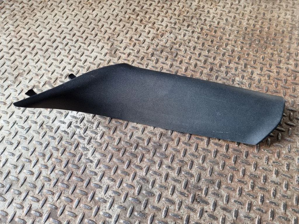 (A) pillar trim 7407987