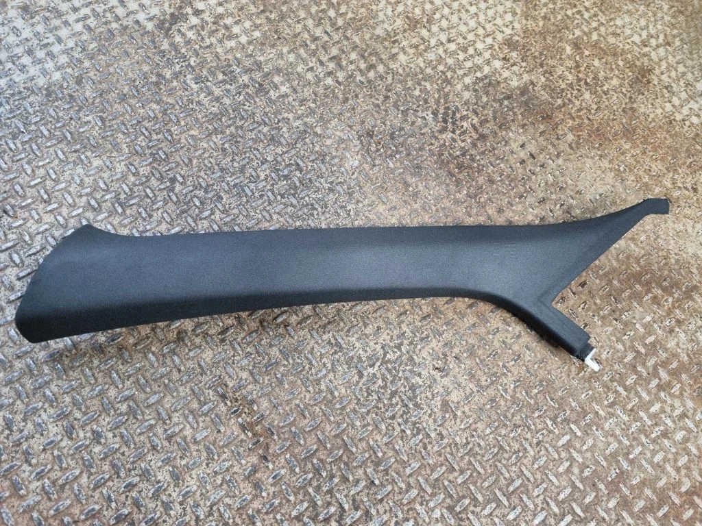 (A) pillar trim 80A867233F