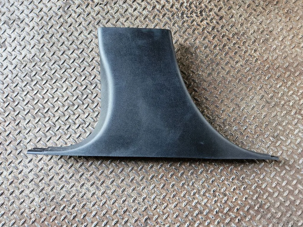 (B) pillar trim (bottom) – Dodge Durango III (2010-)