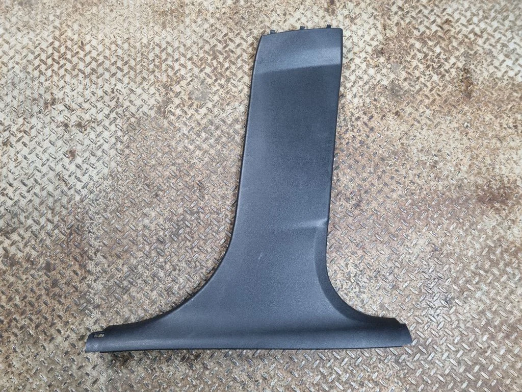 (B) piilari kate (alumine) 7313350