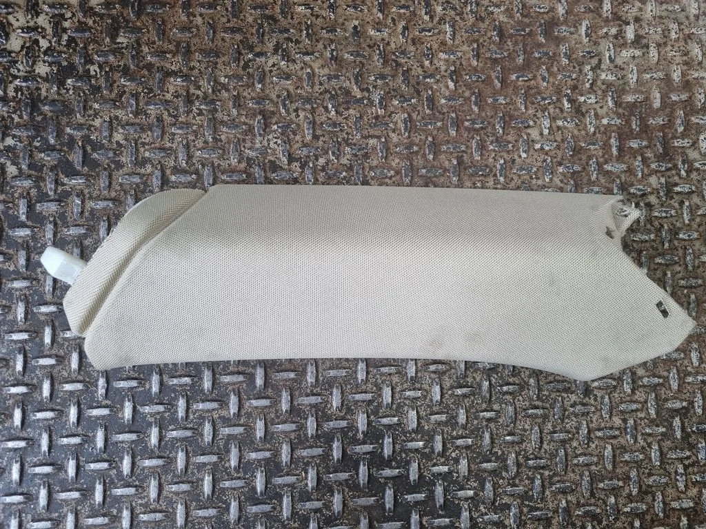(C) pillar trim 8A867288B