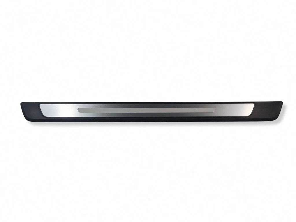 Esilävise kate (sisemine) 8W0853373G