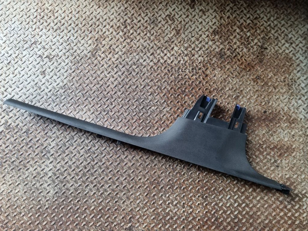 Front sill trim cover – Opel Grandland X (2017-2024)
