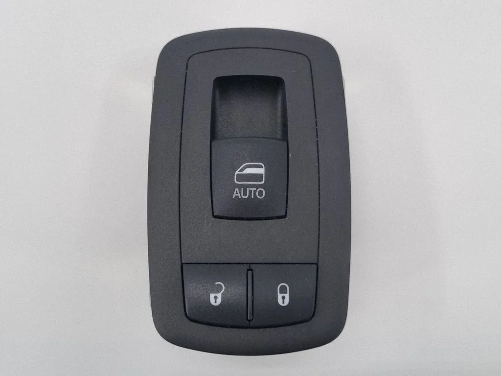 Przełącznik szyb elektrycznych 68320751AA – Ram 1500 DT (2018-)