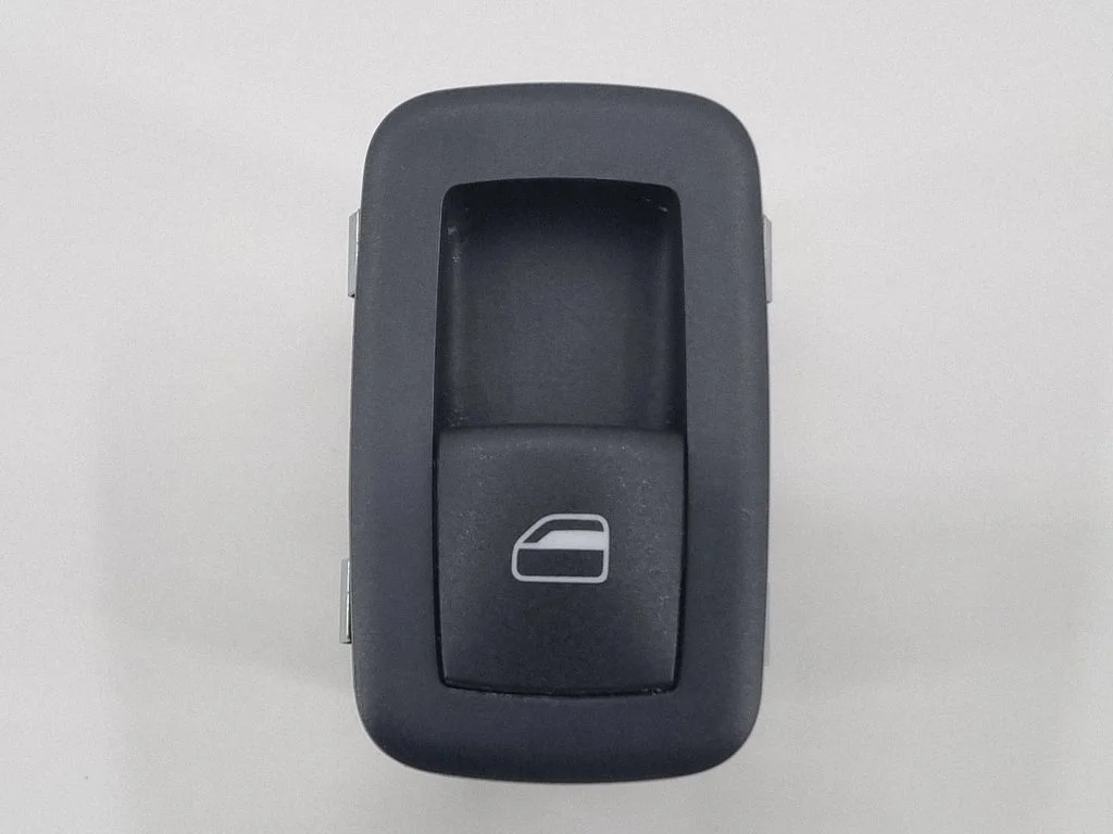 Przełącznik szyb elektrycznych 68214156AC – Ram 1500 DT (2018-)