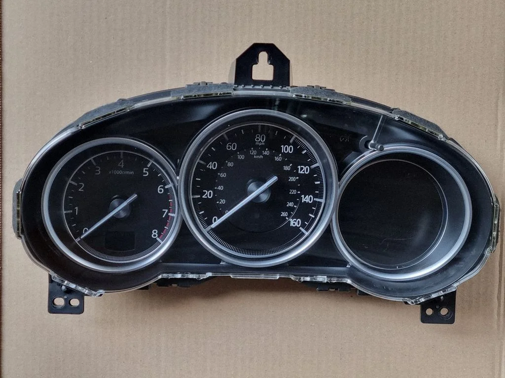 Spidomeeter (näidikuplokk) – Mazda CX-5 II (2017-2025)