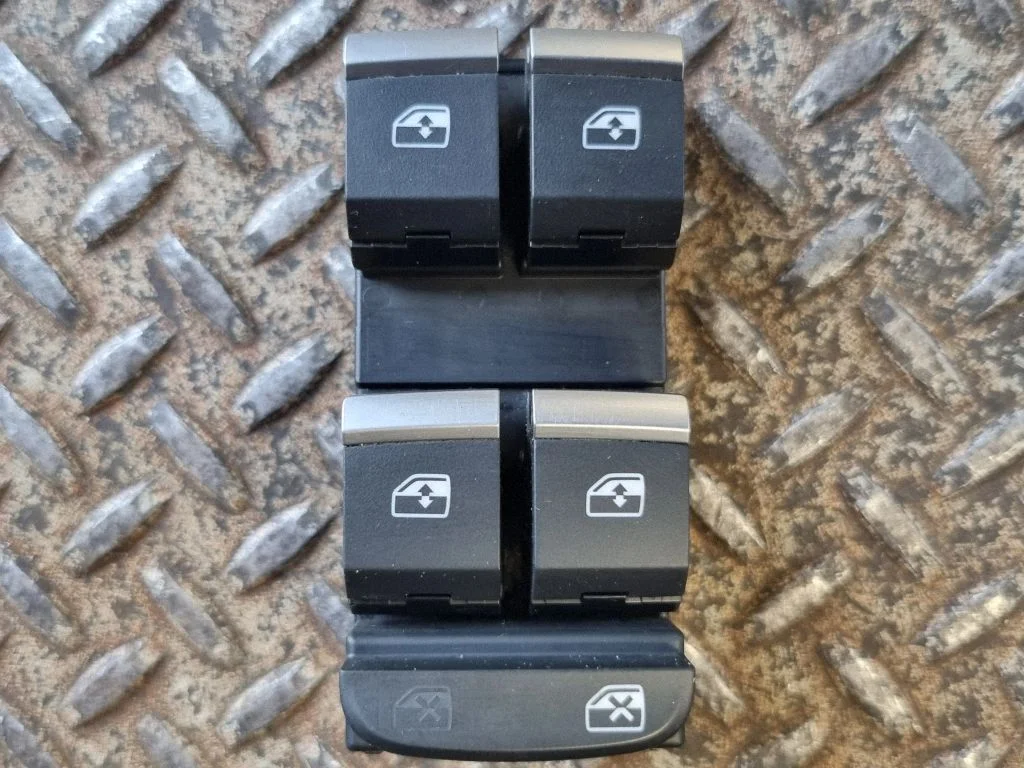 Elektriaknate lüliti 8W0959851E