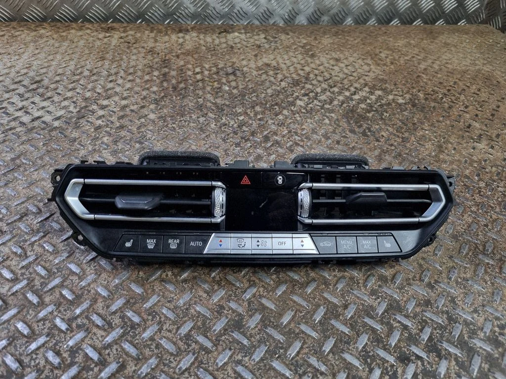 Kliimaseadme/kütte juhtplokk (salongis) – BMW 2-seeria F44 (2019-2024)