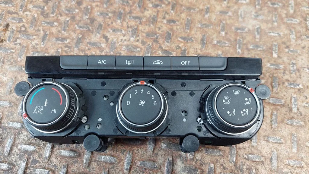 Kliimaseadme/kütte juhtplokk (salongis) – Volkswagen Tiguan Allspace (2017-)