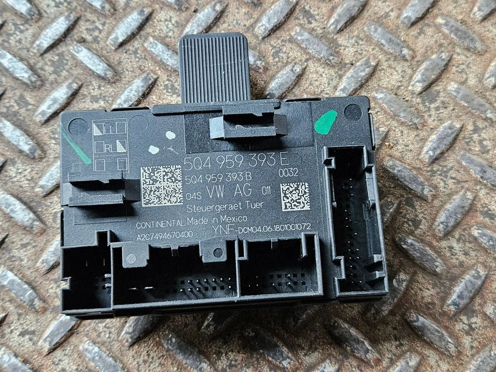 Durų elektronikos valdymo blokas