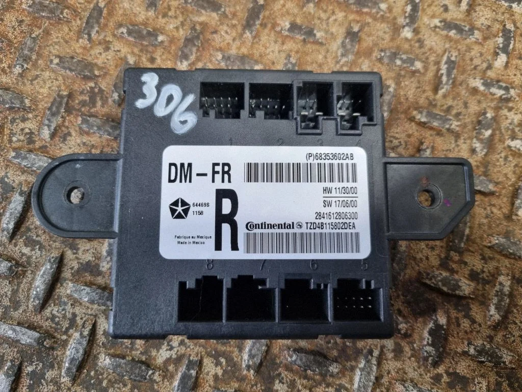 Durų elektronikos valdymo blokas