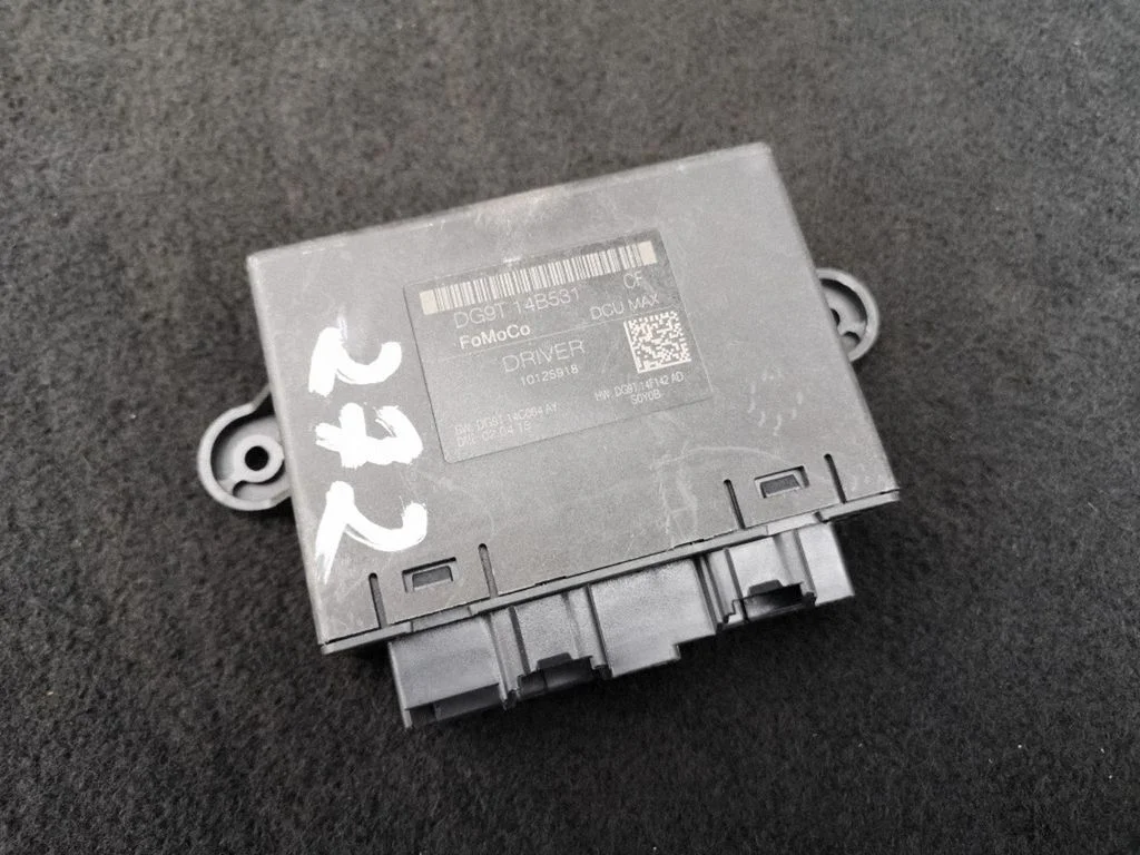 Durų elektronikos valdymo blokas