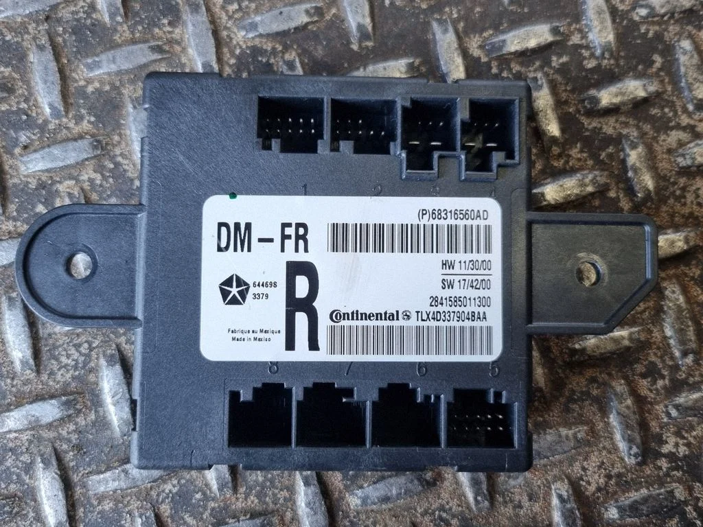 Door control unit/module P68316560AD