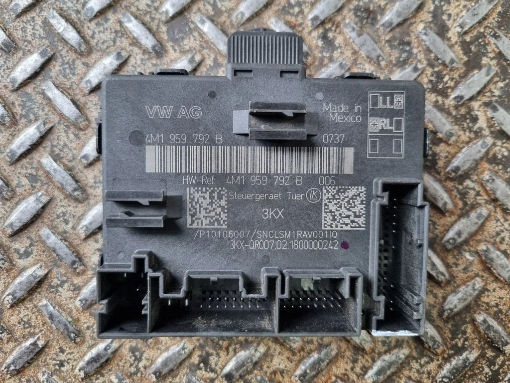 Door control unit/module 4M1959792B