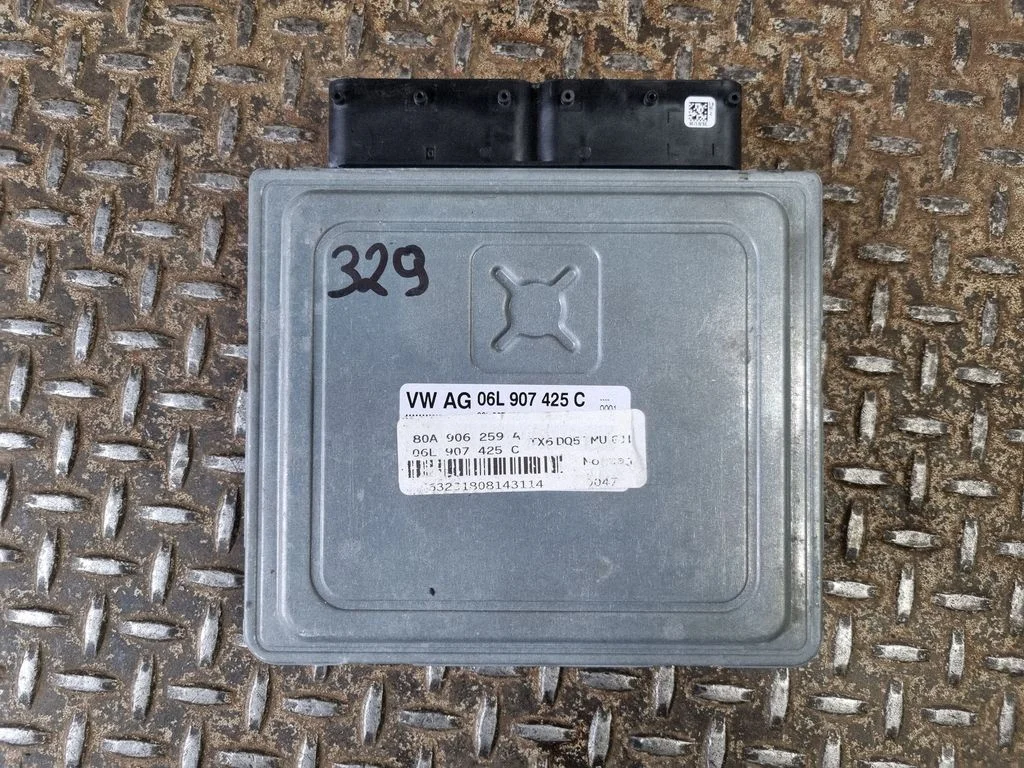 Engine control unit/module 06L907425C