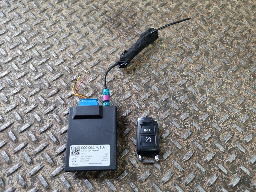 Other control units/modules 000065761A