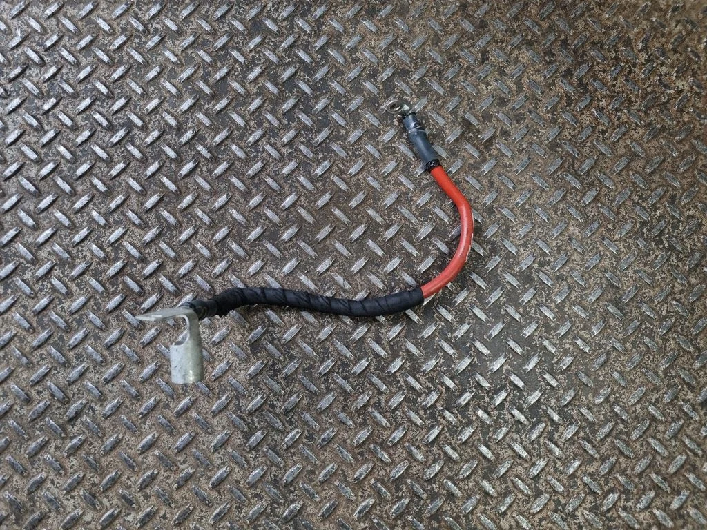 Positive cable (battery)