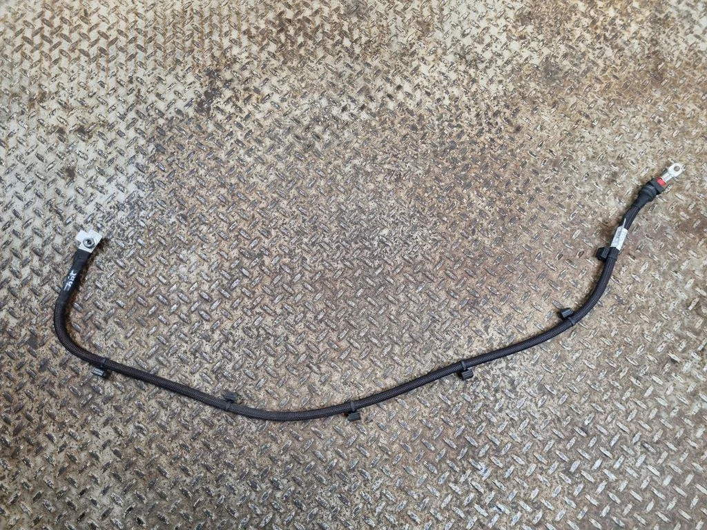 Plusa vads (akumulatora) 8797580