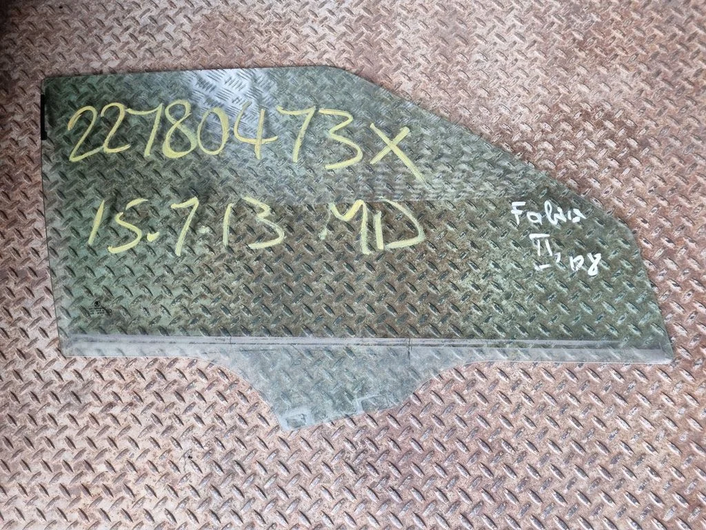 Front door window glass four-door – Skoda Fabia Mk2 (5J) (2007-2014)