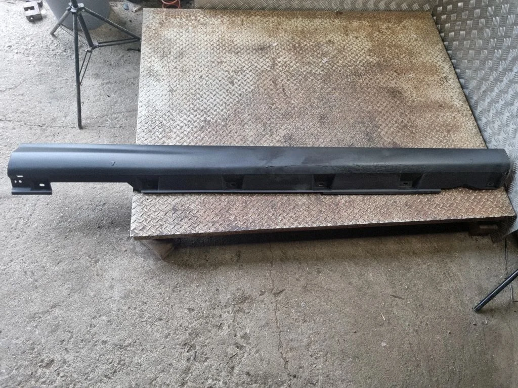 Sill – Ford Focus (2010-2017)