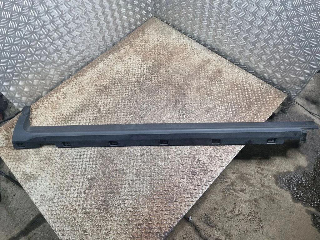Sill – Ford Escape (2001-)