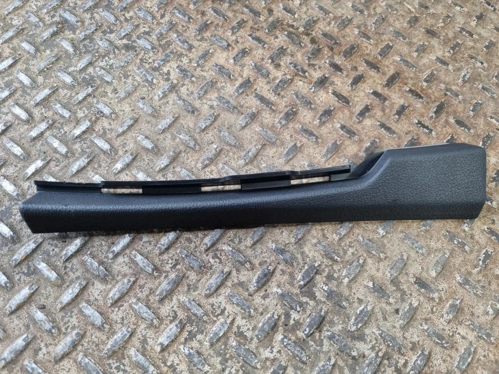 Muu salongiosa – Audi Q5 SQ5 FY (2017-2025)