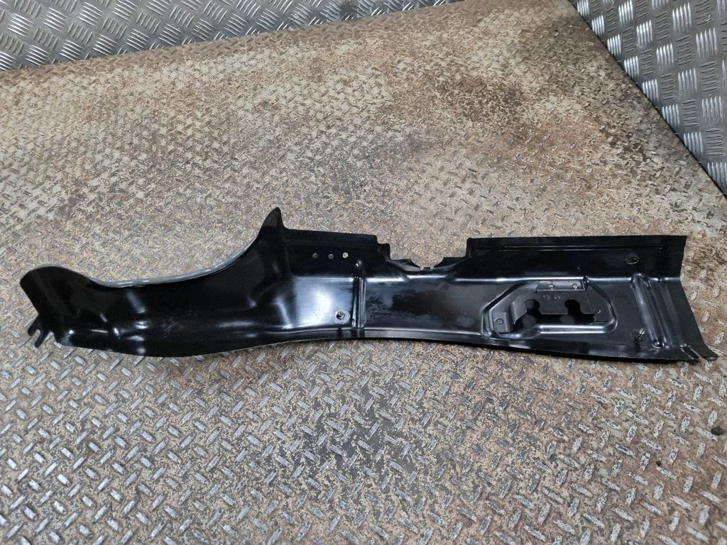 Other engine bay part 5NA806239B