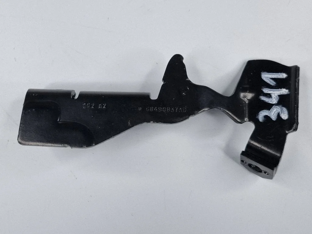 Kita variklio skyriaus detalė