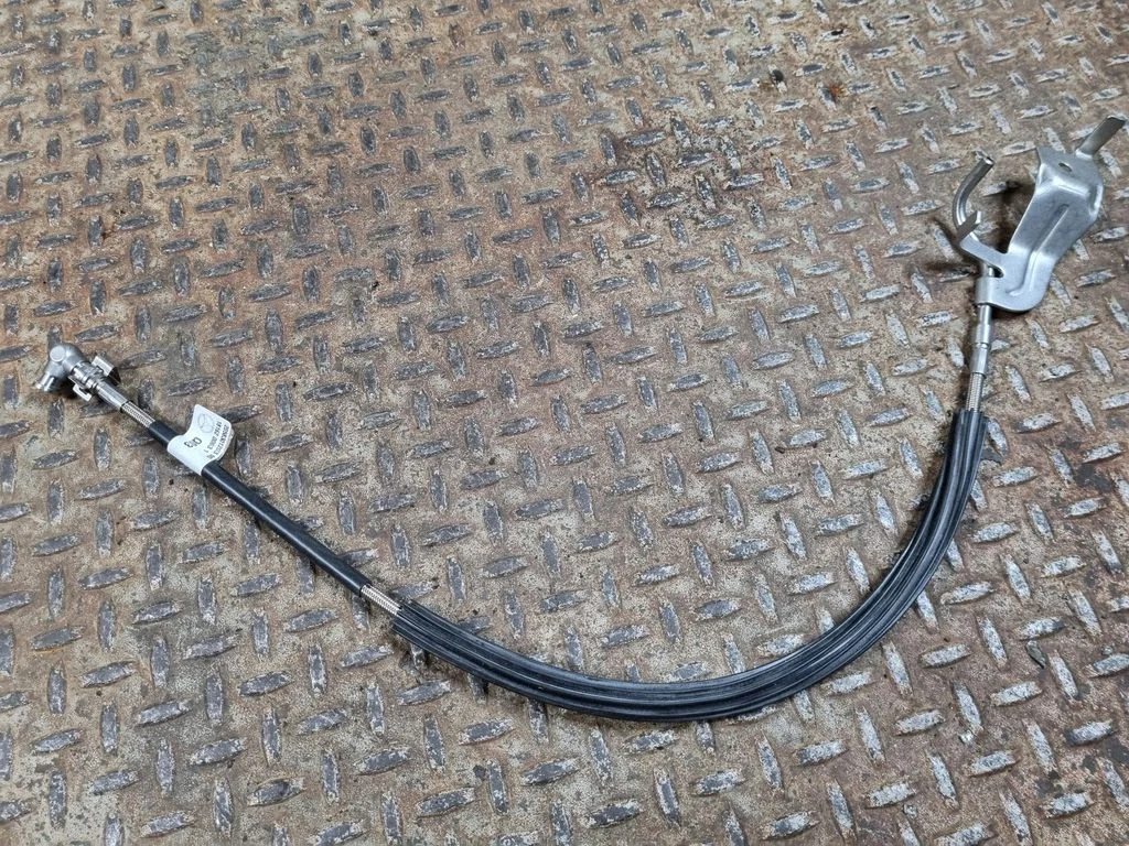 Cita motora nodalījuma detaļa 2058301203