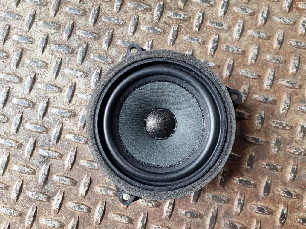 Front door speaker – BMW 1 Series F40 (2019-2023)