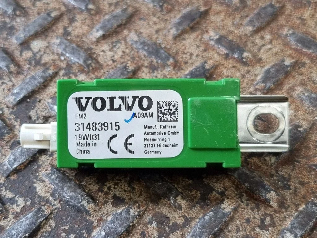 Antenas pastiprinātājs – Volvo XC60 (2017-)