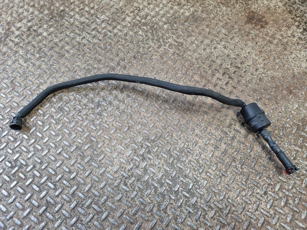 Vacuum line/pipe/hose 8664926