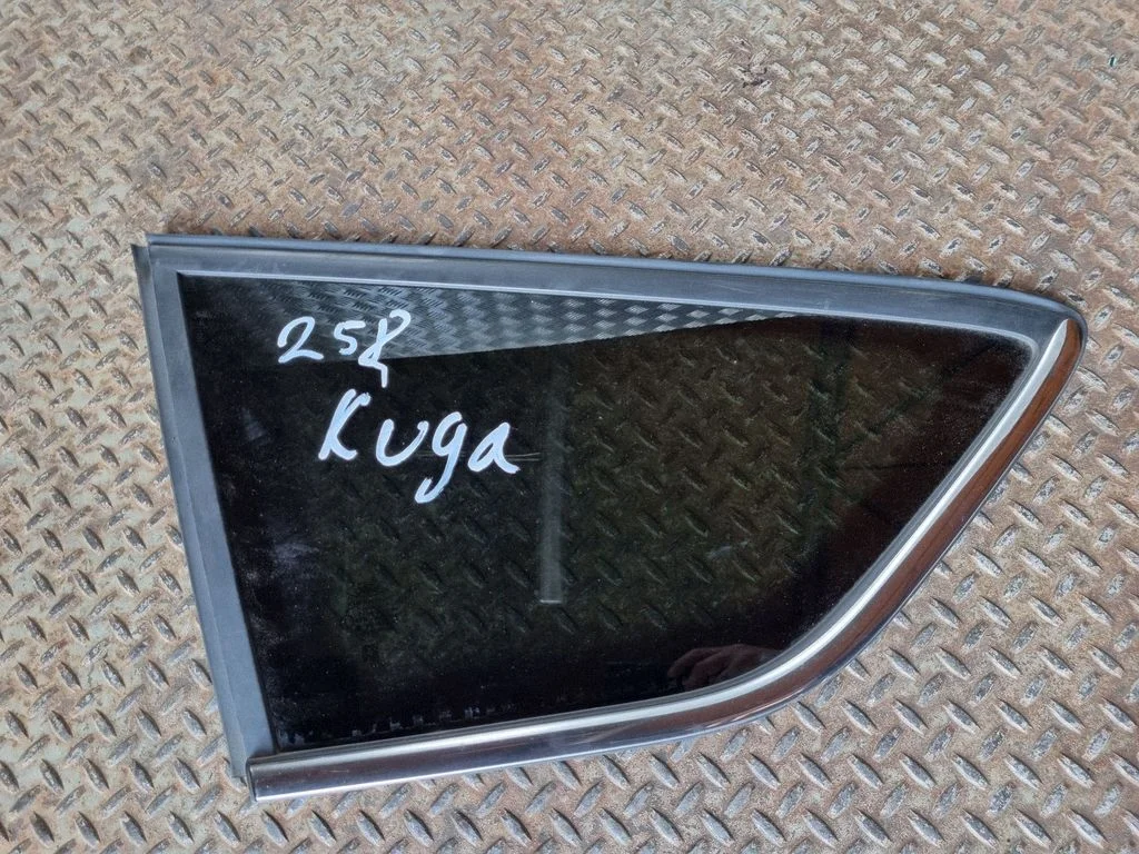 Galinis šoninis kėbulo stiklas