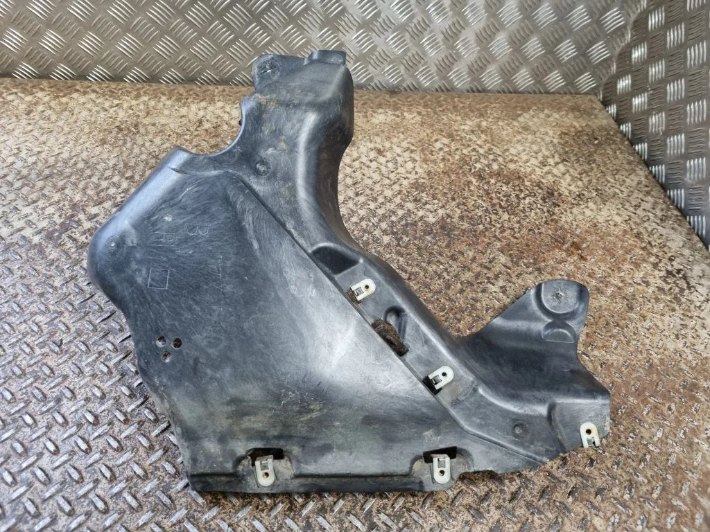 Rear underbody cover/under tray 7340868