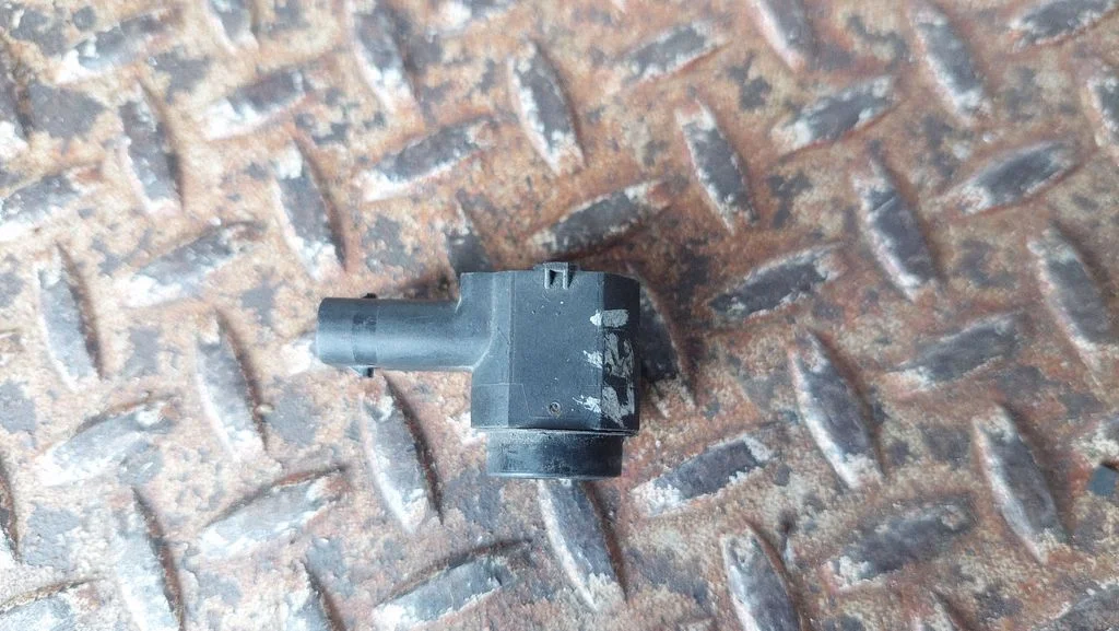 Parkošanās sensors PDC – Volkswagen Passat B5.5 (2001-2005)