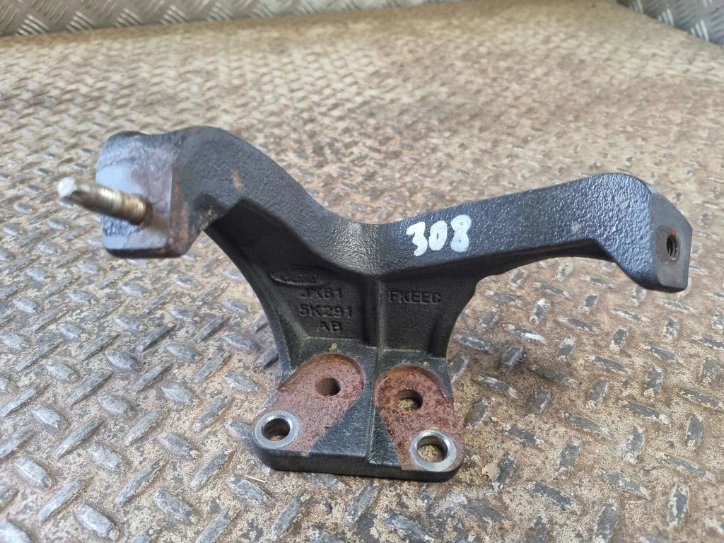 Muffler mount bracket/holder JX615K291AB