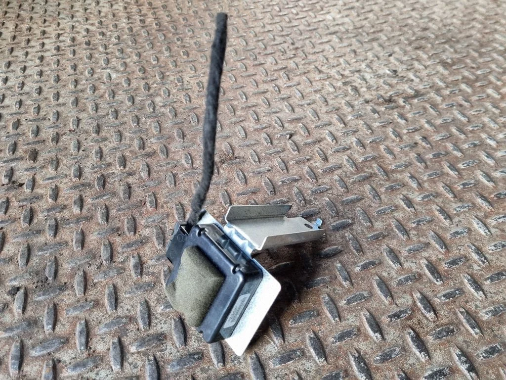 Antena (GPS antena)