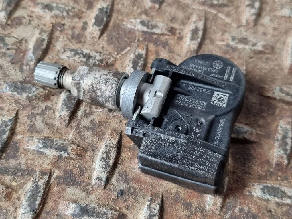 Tire pressure sensor – Land Rover Range Rover Evoque L538 (2011-2018)
