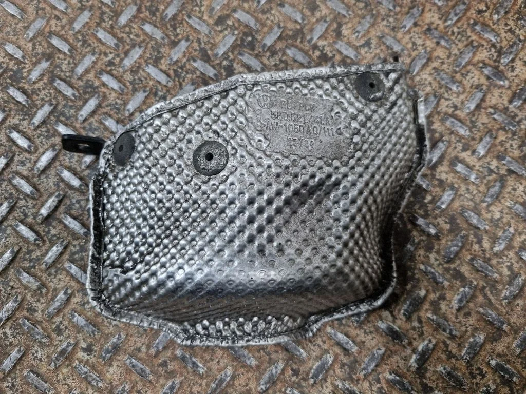 Variklio termo izoliacija (apsauga nuo karščio)