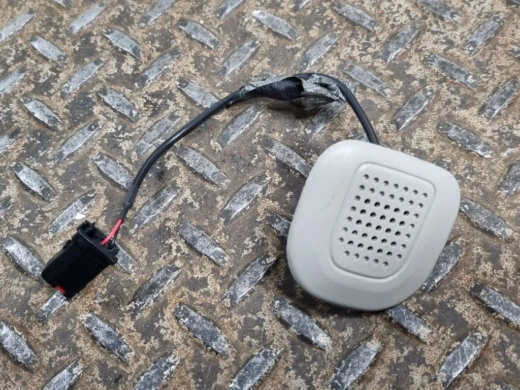 Mikrofonas (bluetooth / telefono)