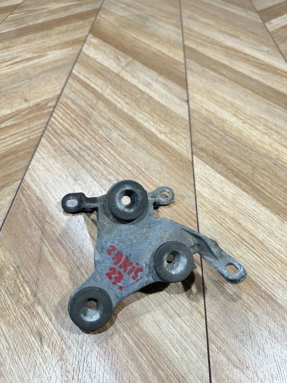ABS pump bracket a2044300110