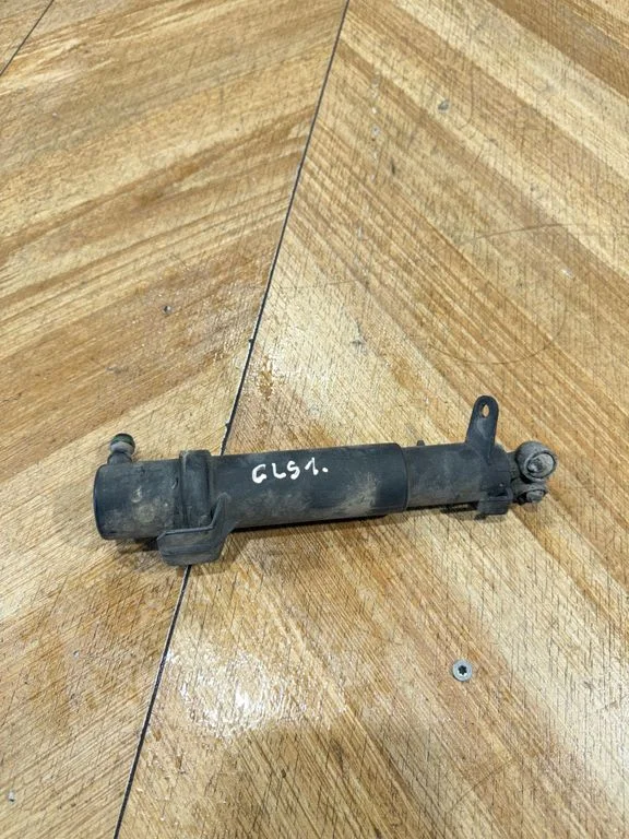Headlight washer spray nozzle 2118600547