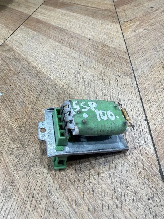 Heater blower motor/fan resistor – Seat Alhambra (Mk1) (1996-2010)