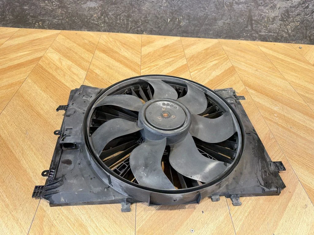 Electric radiator cooling fan A2045000755